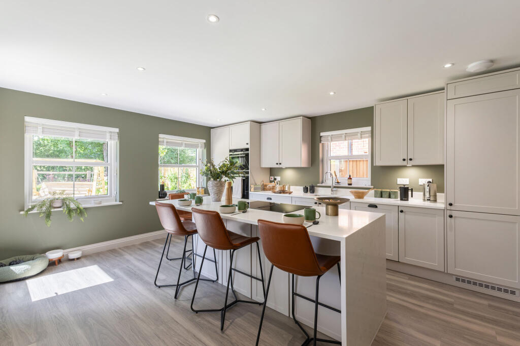 House in Waverley, Chiddingfold - View 5