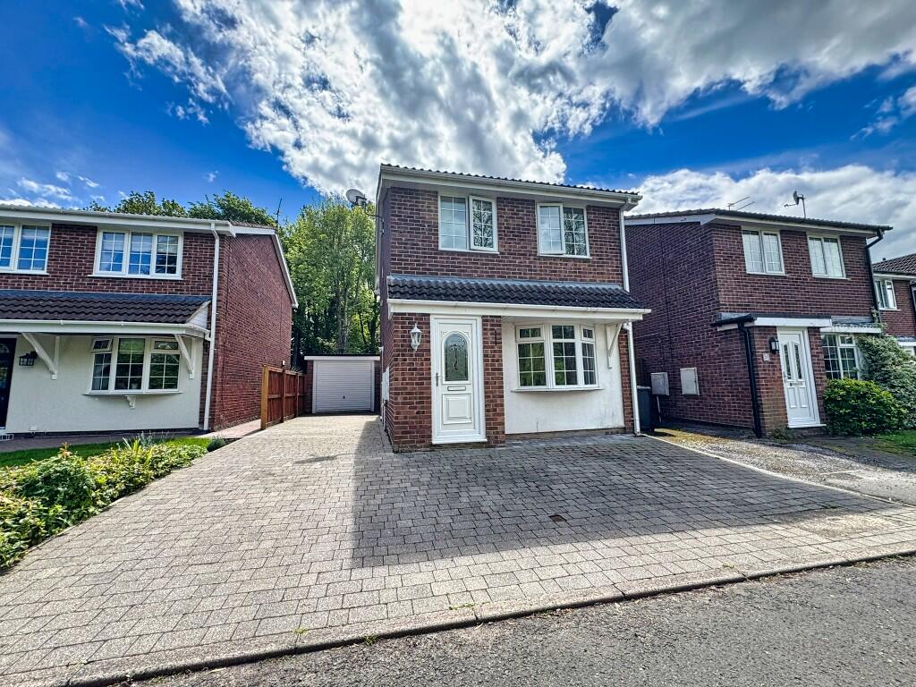 Main image of property: Ryecroft Close, Middlewich, Cheshire, CW10