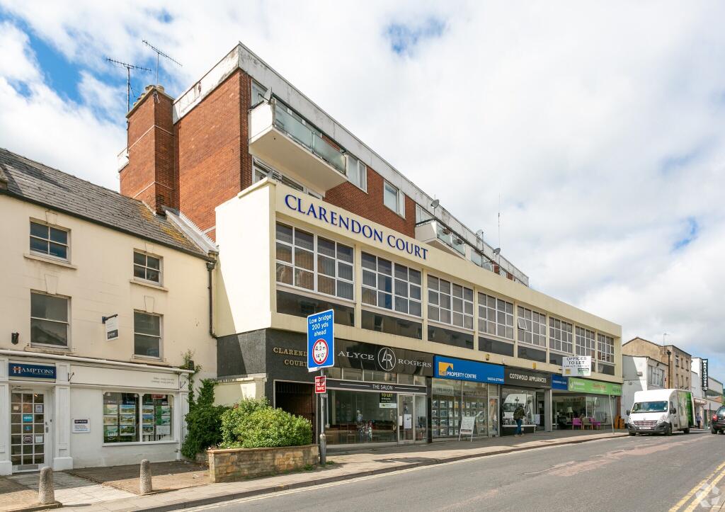 Main image of property: Flat 7 Clarendon Court
54 London Road, Stroud, GL5 2AD