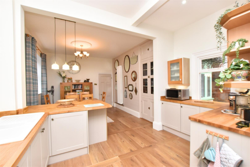 Brereton Avenue, Cleethorpes photo 4