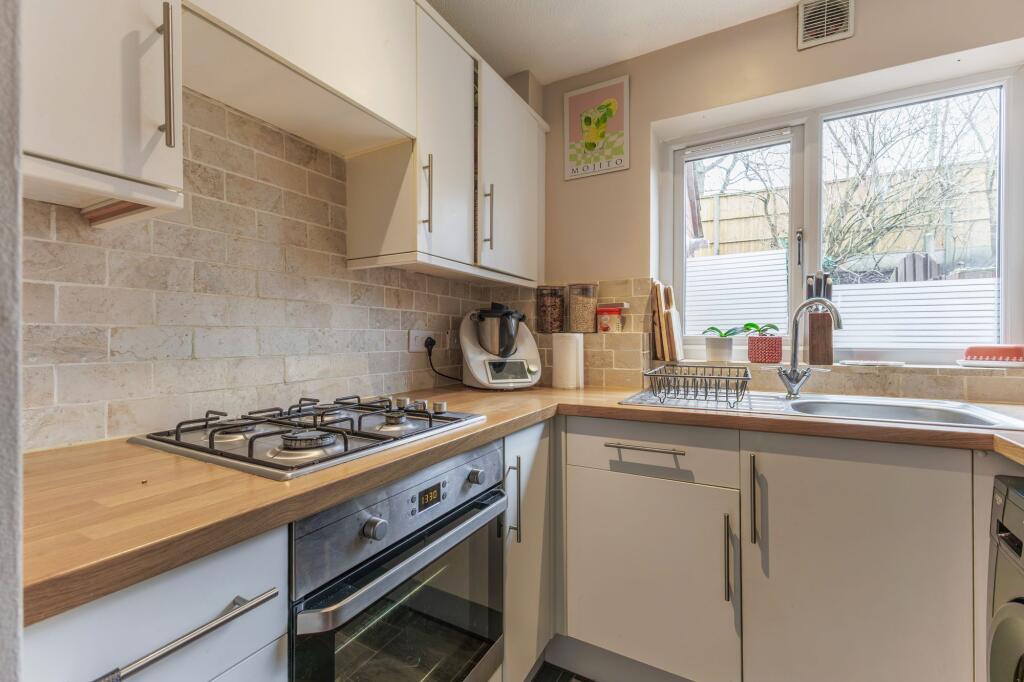 Badsey Lane, Evesham, WR11 photo 4