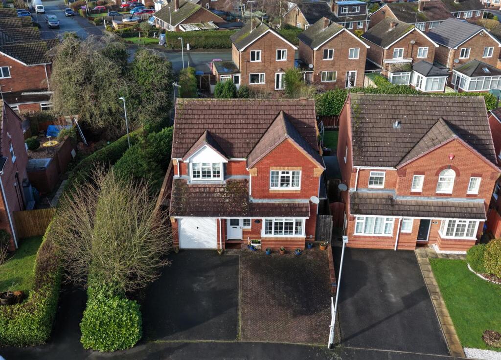 4-bed detached on Stokesay Drive, Cheadle, £350,000
