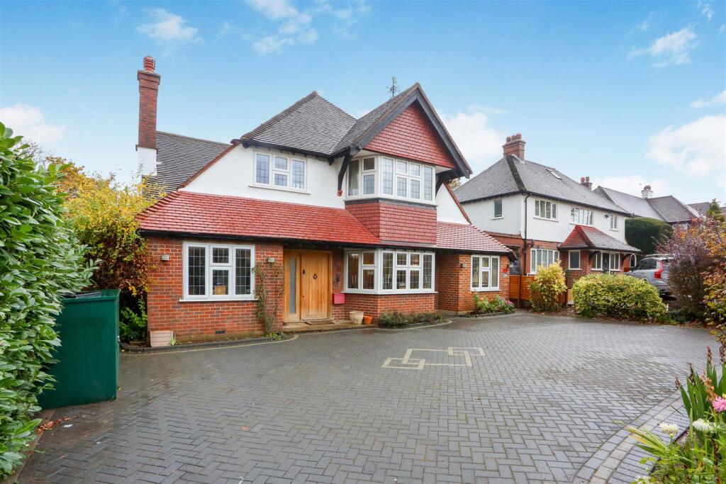 Main image of property: Chiltern Road, Sutton