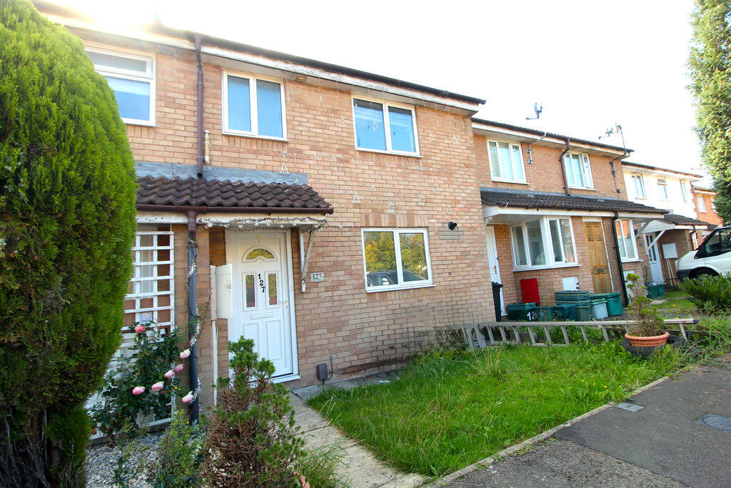 Main image of property: Oaktree Crescent, Bristol