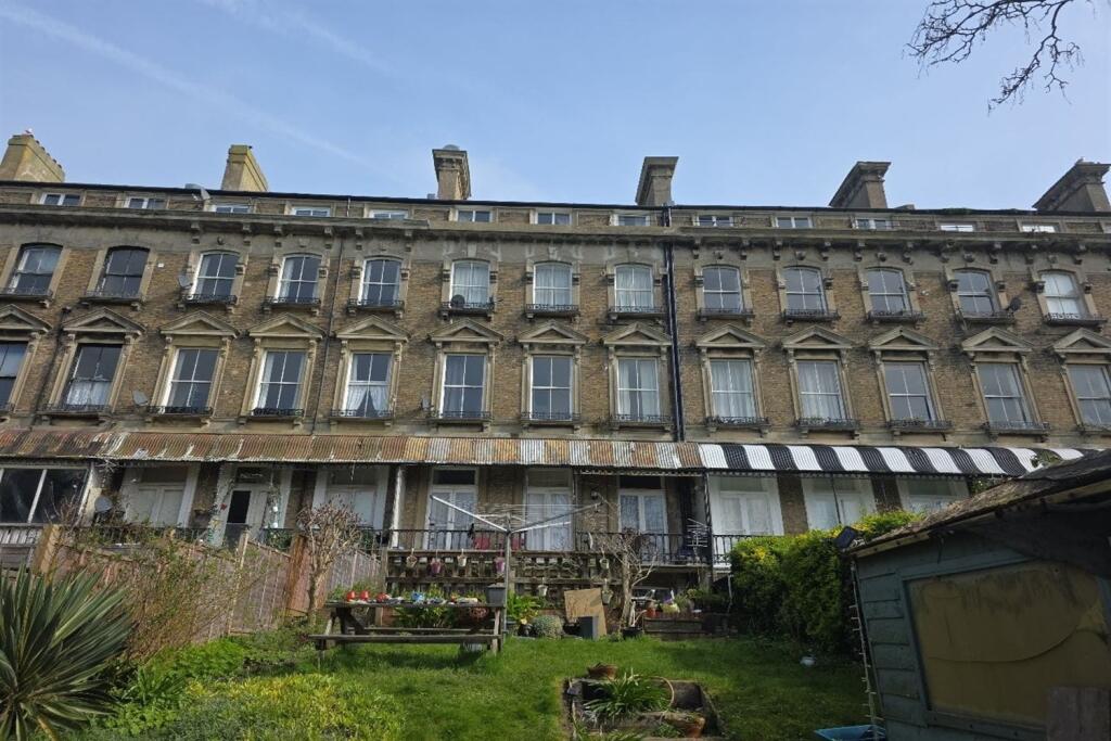 Main image of property: Victoria Park, Dover