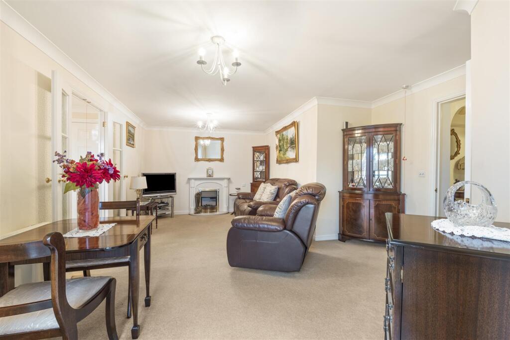 Main image of property: Kingston Road, Epsom