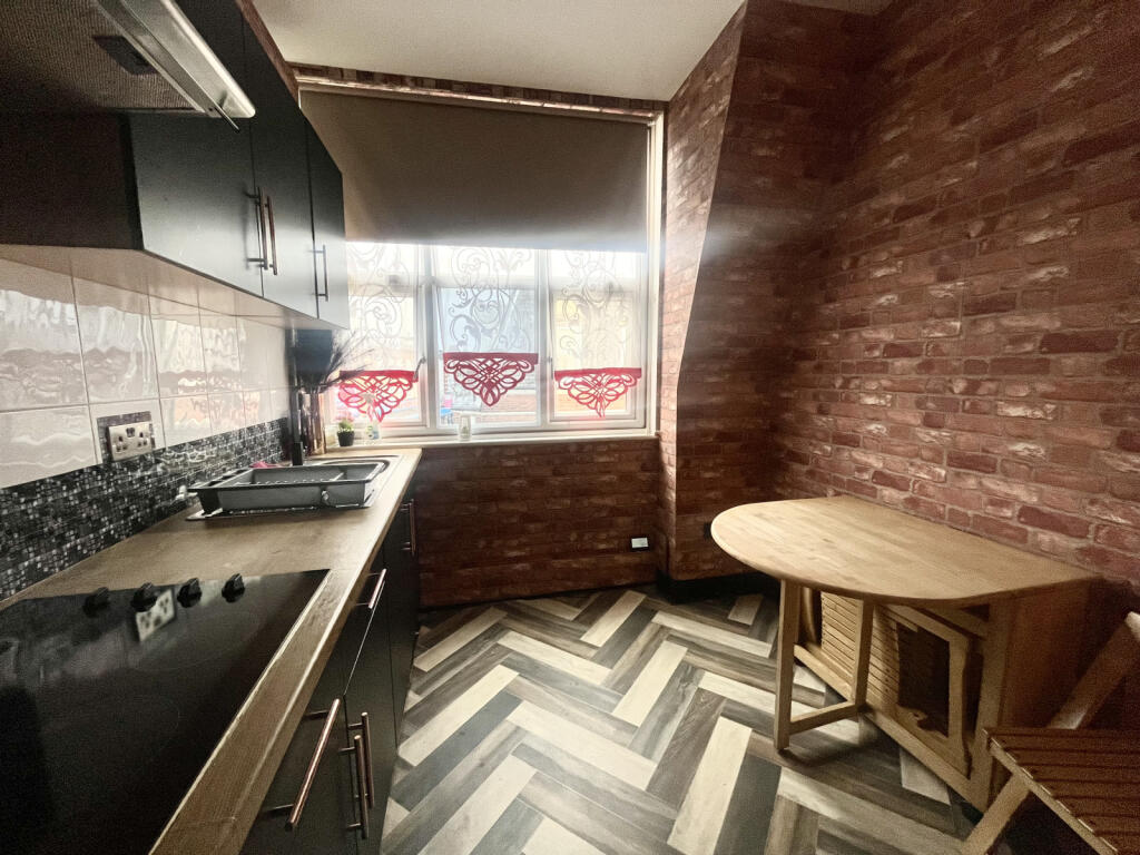 Main image of property: High Road N22