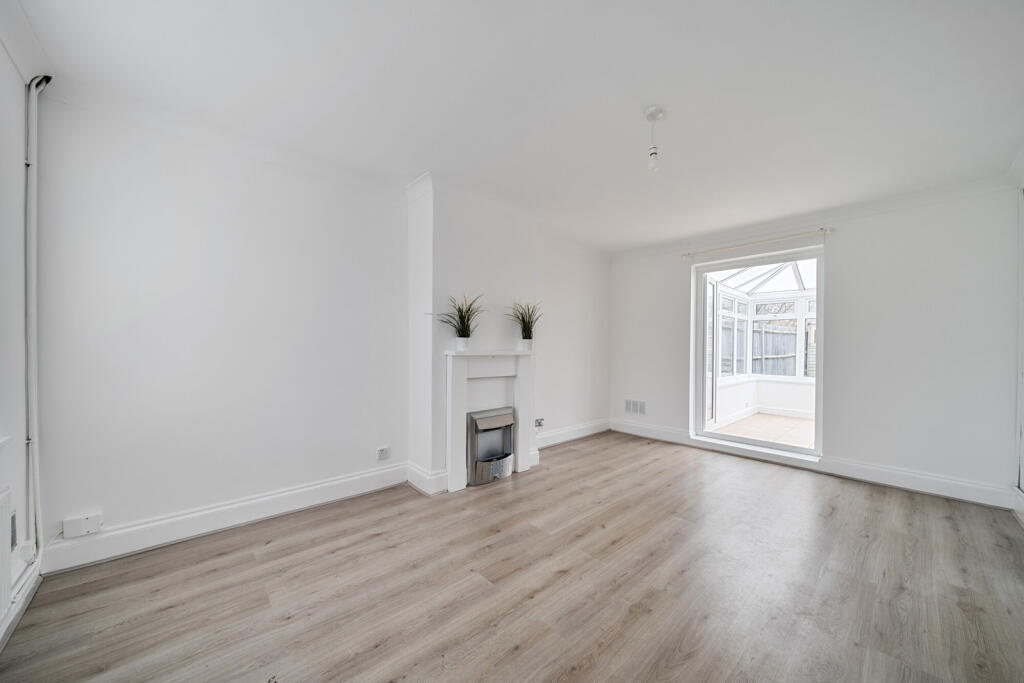 3-bed semi-detached on Goddard Road, Beckenham, £535,000