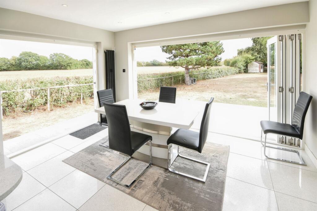 House in Braintree, Cressing - View 4