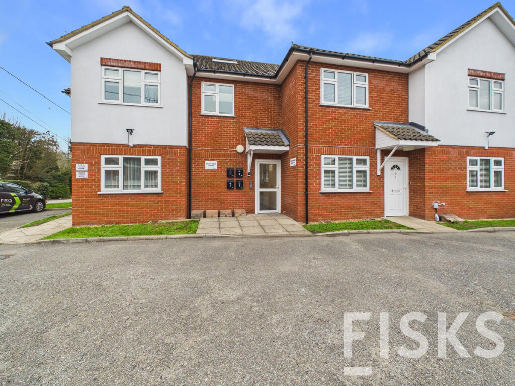 Main image of property: Kiln Road, Benfleet, SS7