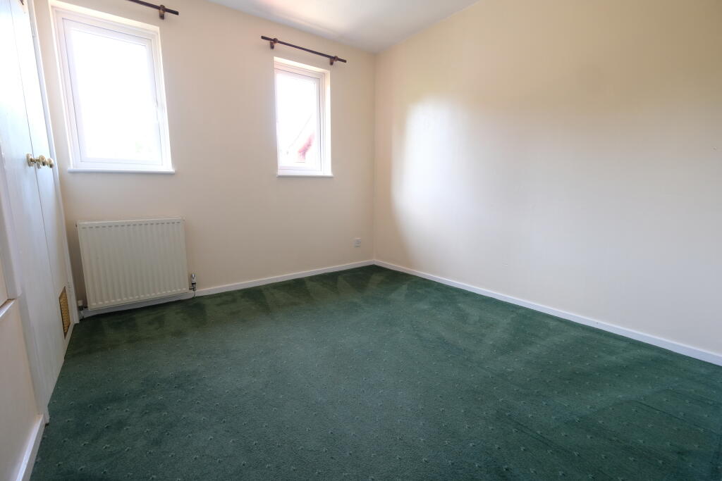 House in Southampton - More