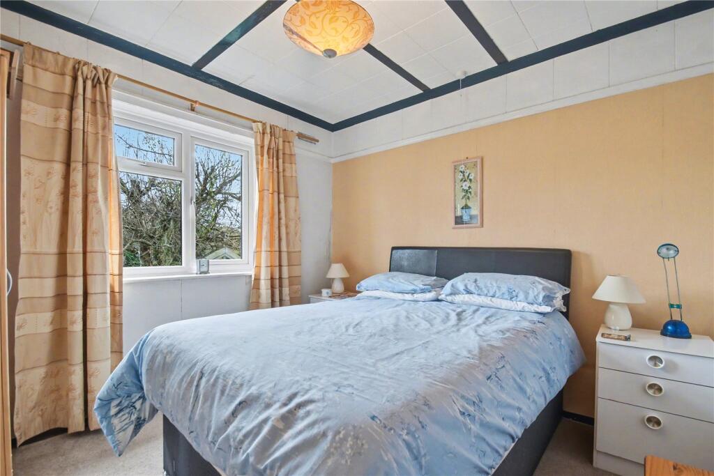 Bilford Avenue, Worcester, Worcestershire, WR3 photo 3