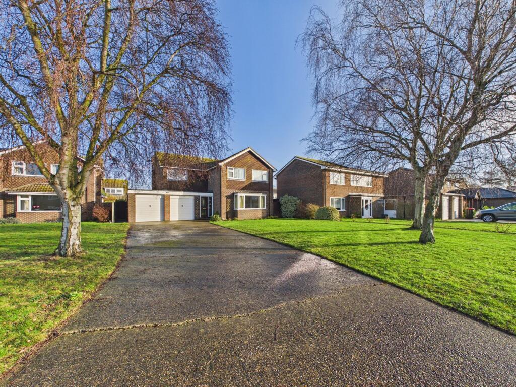 Main image of property: The Oaks, Broadstairs, CT10