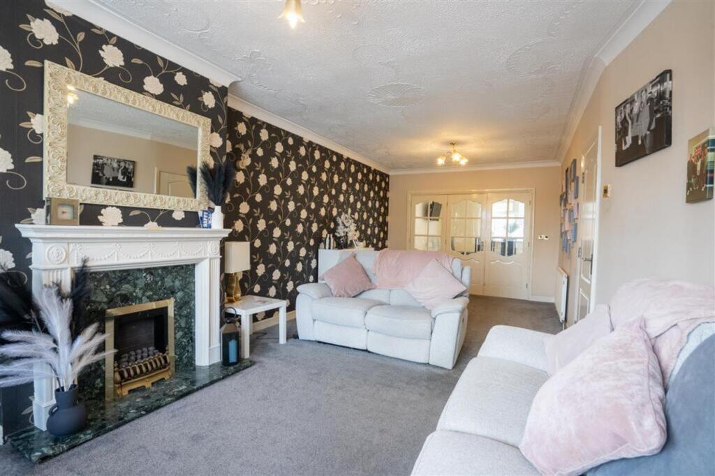 House in Birmingham - More