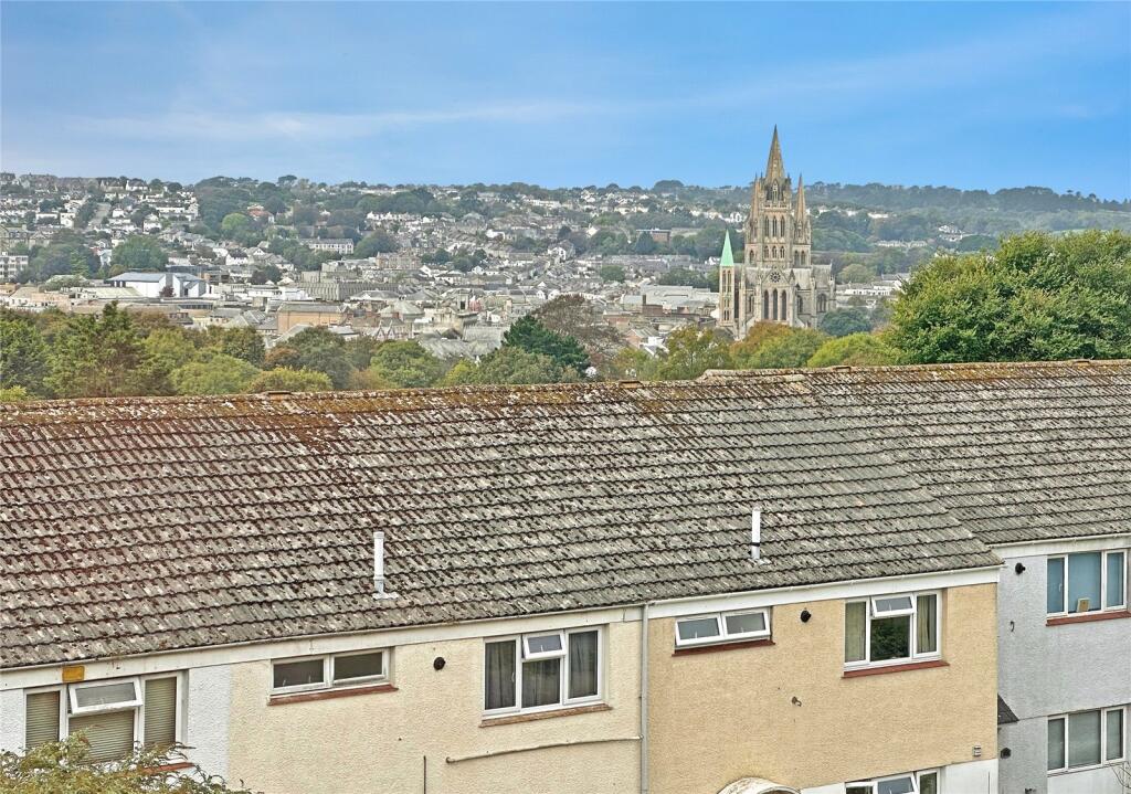 House in Truro - View 3