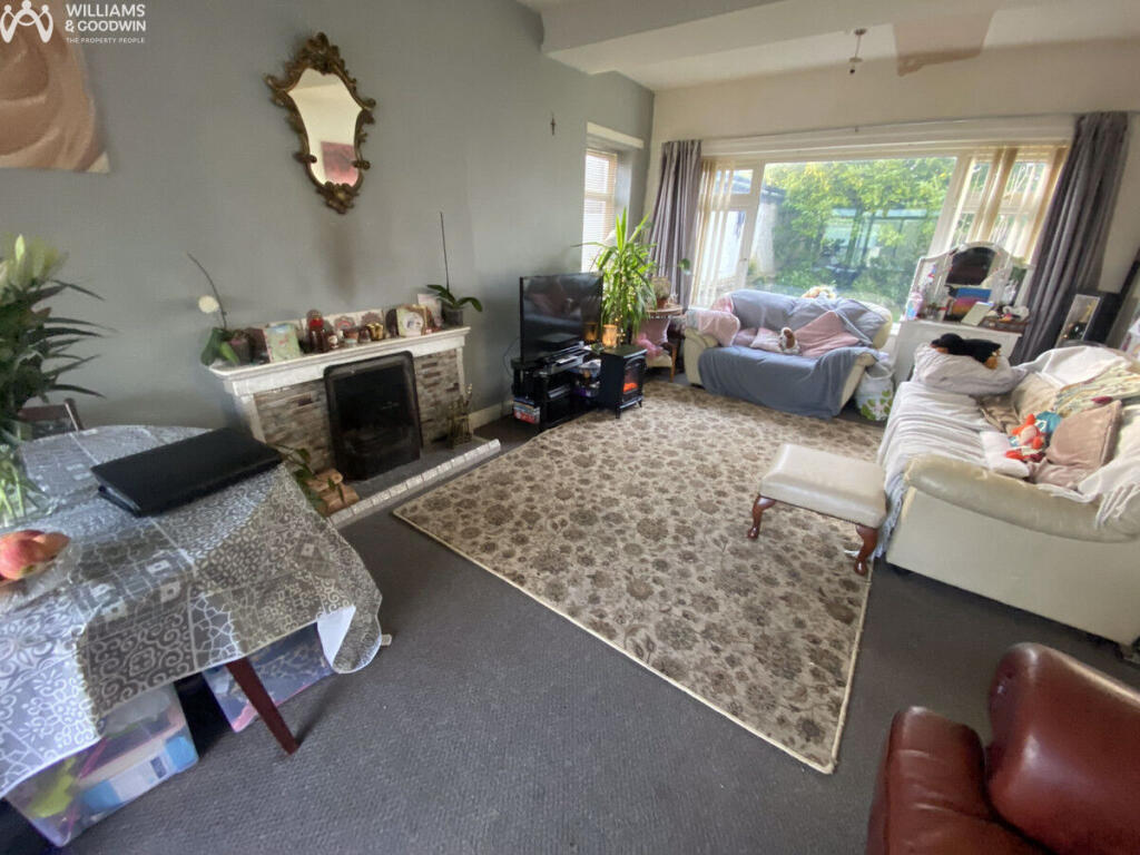 House in Llangefni - View 4