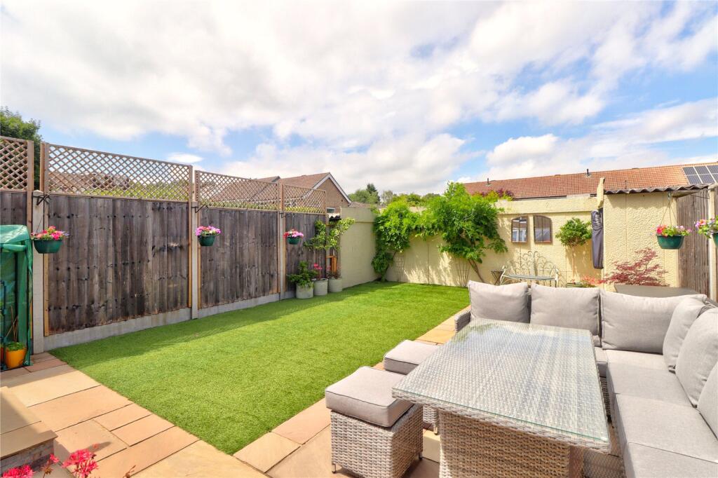 Middlemarch, Witley, Godalming, Surrey, GU8 photo 4