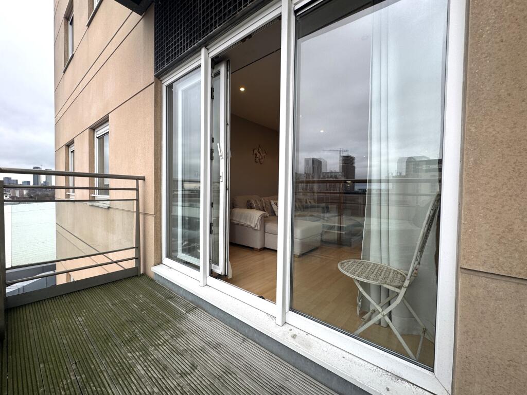 Apartment in Manchester - More