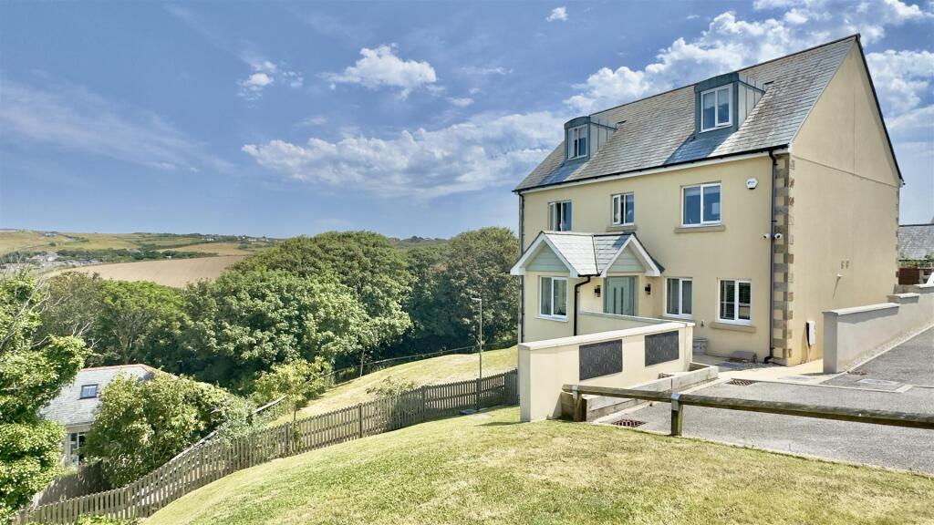 Main image of property: Hendrawna Meadows, Perranporth