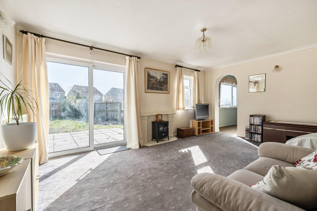 Arney Close, Corsham photo 2