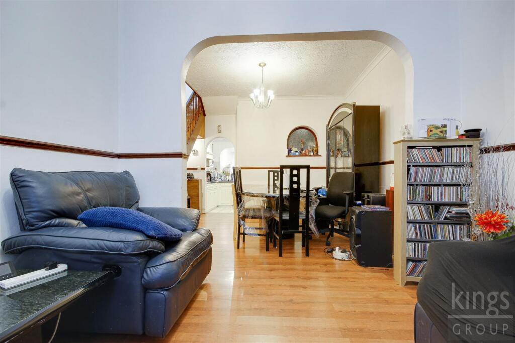 Warwick Road, Edmonton, N18 - View 6