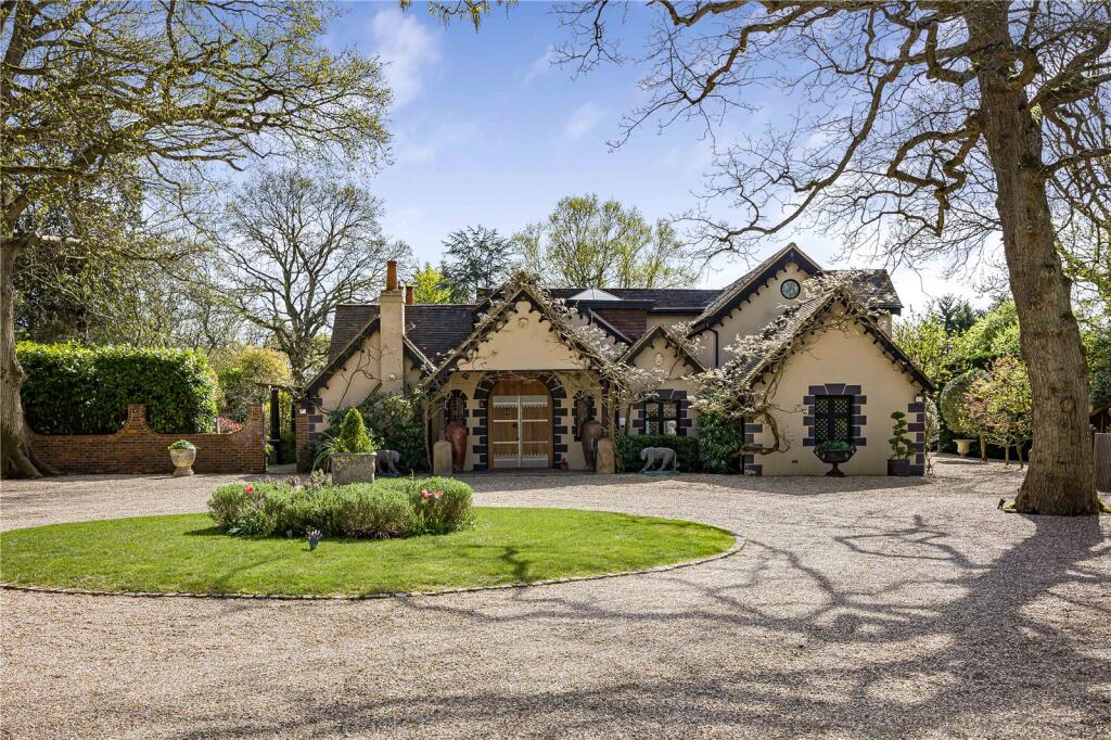 Main image of property: Sandford Lane, Hurst, Reading, Berkshire, RG10