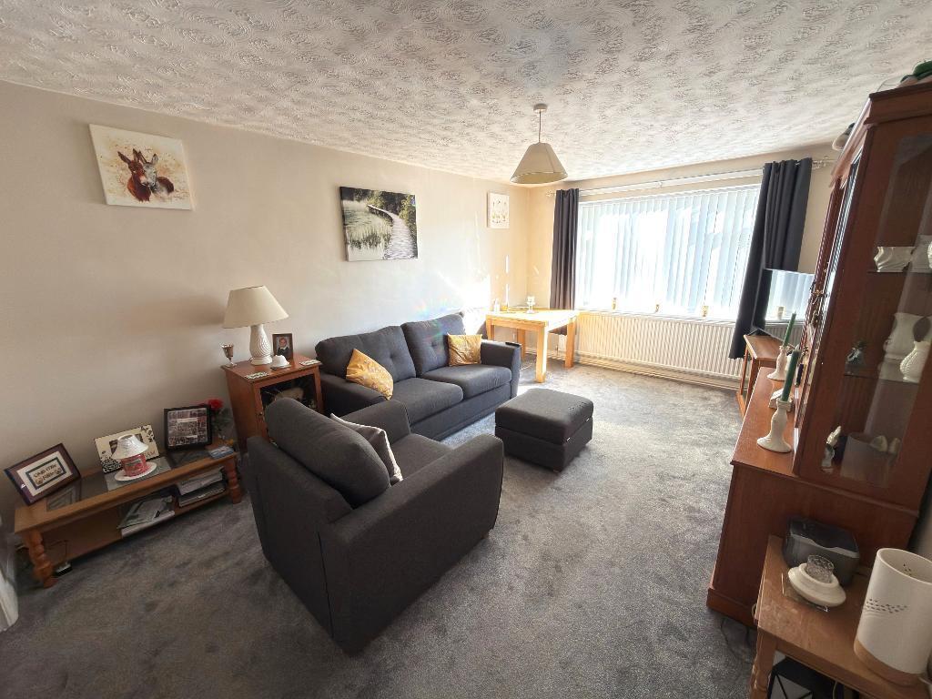 Apartment in Luton - View 4