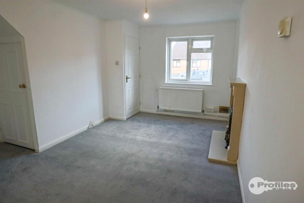 House in Hinckley and Bosworth, Burbage - More