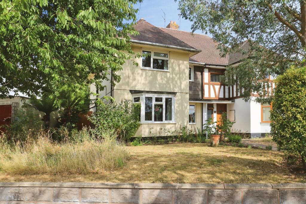 Main image of property: Warstones Road, WOLVERHAMPTON, West Midlands, WV4