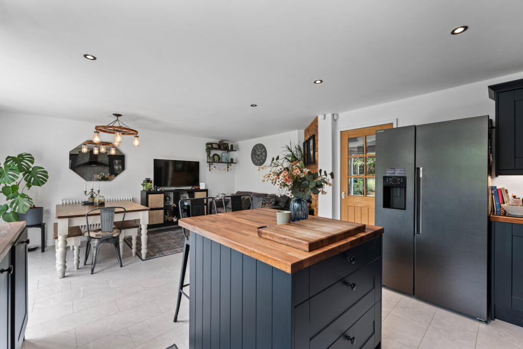 House in Sheffield - View 4