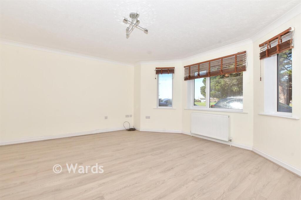 House in Tonbridge - View 2