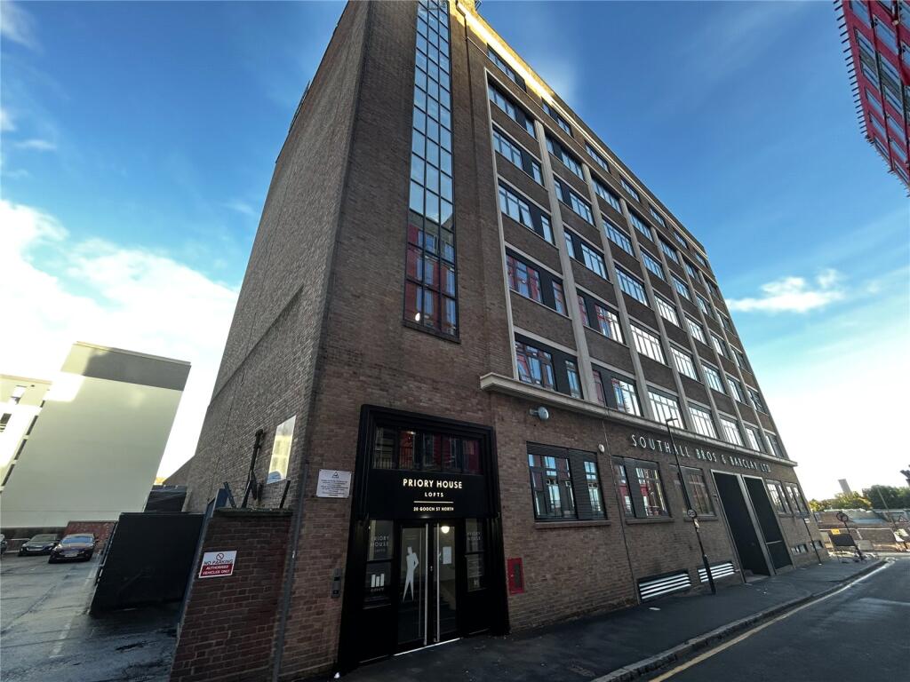 Apartment in Birmingham, Chinese Quarter, Digbeth - View 4