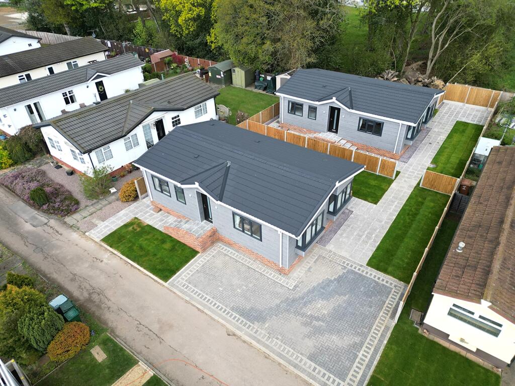Main image of property: Woodlands Drive, Kings Langley, Hertfordshire, WD4