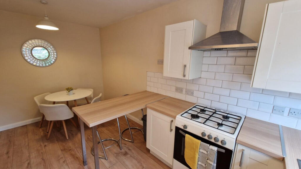 House in Bristol, Stapleton - View 3