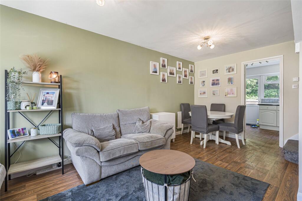 House in Dartford, Stone - View 3