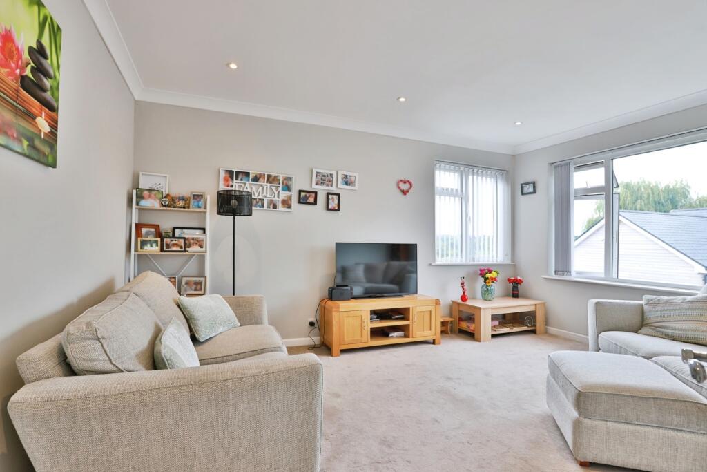 Apartment in Bournemouth - More