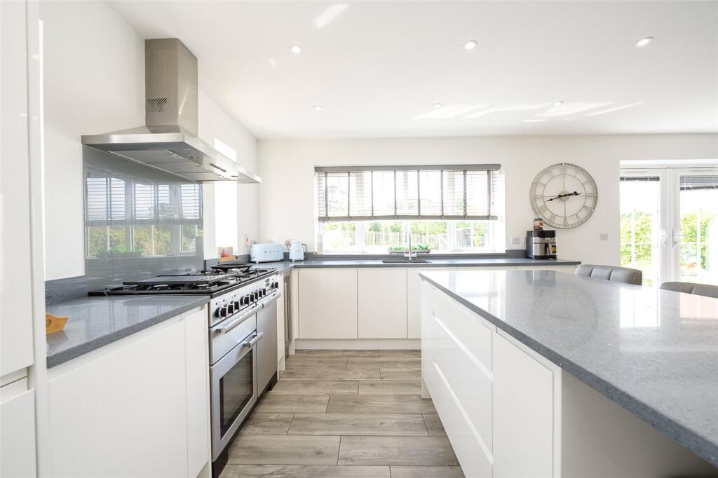 House in Lea, Herefordshire - View 4