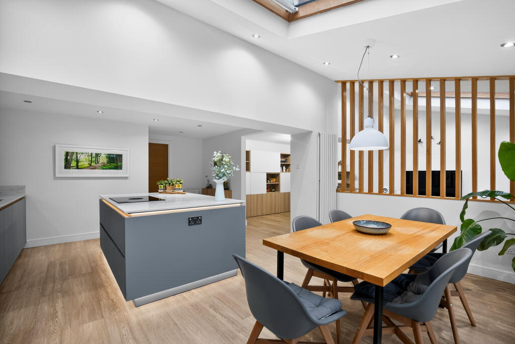 House in Rugby, Overslade - View 4