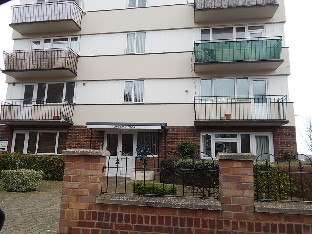 Main image of property: St Margarets Street, Rochester, ME1