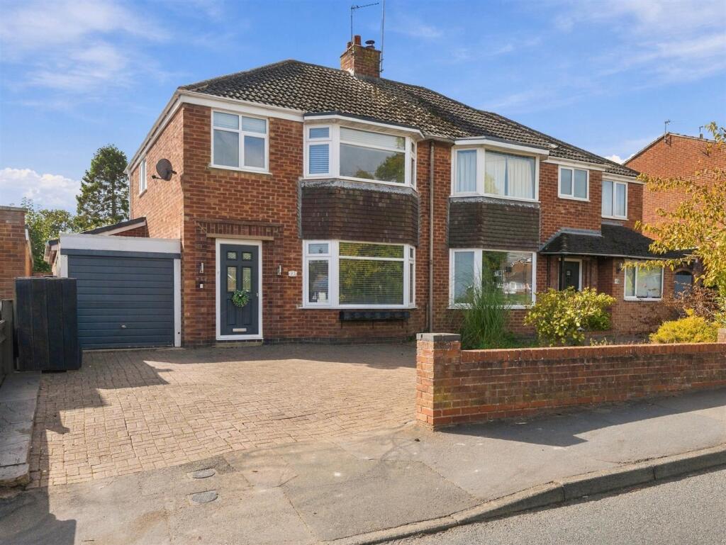 Main image of property: Mallory Road, Bishops Tachbrook