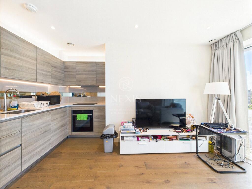 Apartment in London - More