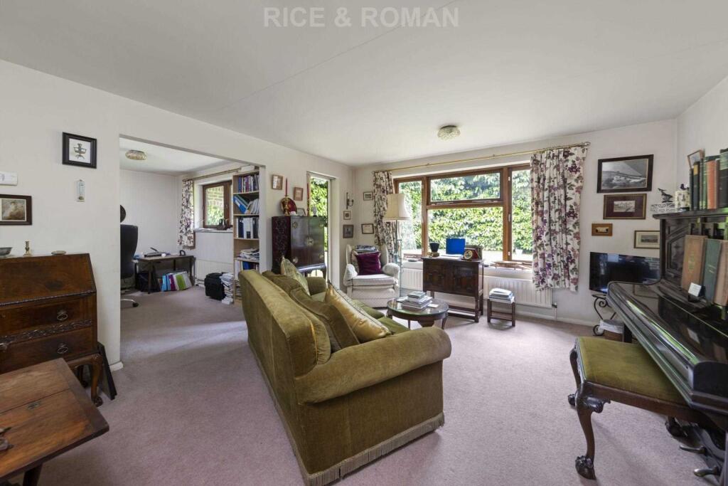 Clarefield Court, Ascot photo 2