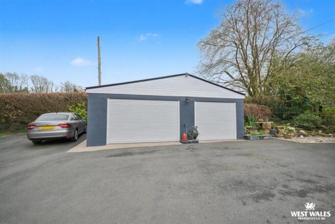 Double garage