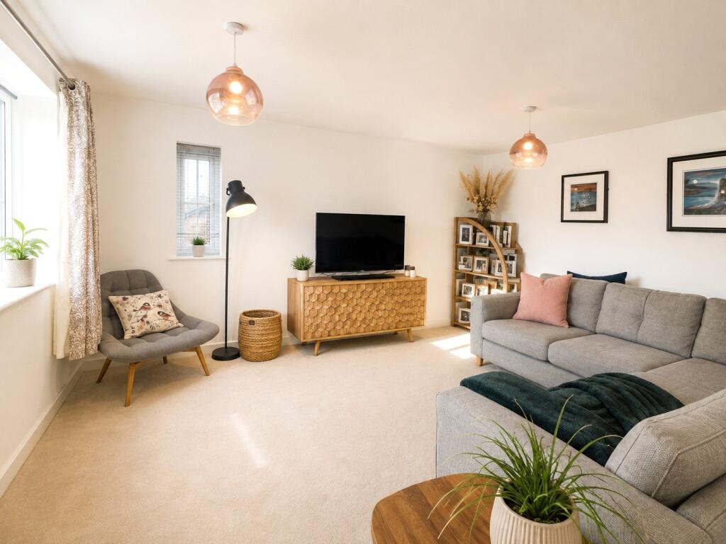 House in Ipswich - View 4