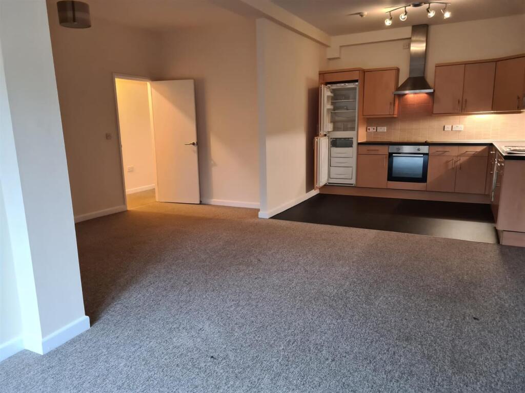 Main image of property: 1 Chapel View, High Street, March