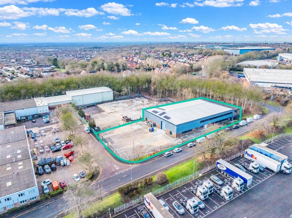 Unit-1-Crompton-Rd-Groundwell-Ind-Est-AERIAL-2.jpg