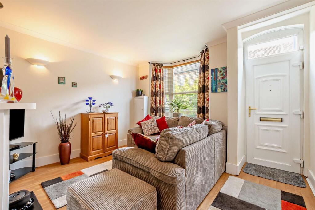 House in Maidstone, Ringlestone - View 2