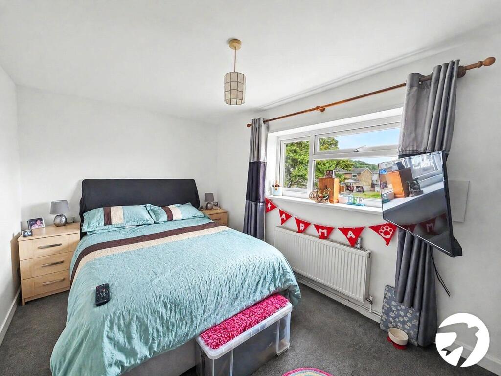 Apartment in Chatham, Medway - View 5