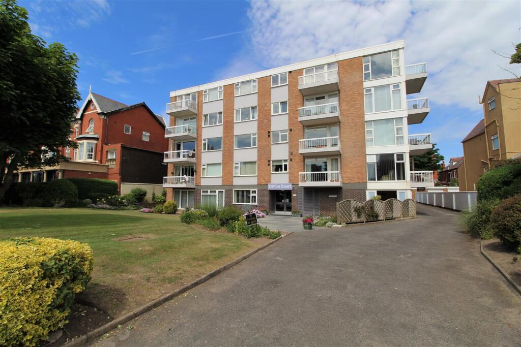 Main image of property: 297 Clifton Drive South, Lytham St Annes