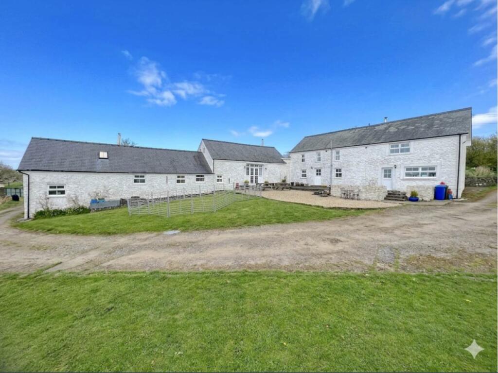 Main image of property: Penllwynbedw Fawr, Tynreithyn, Tregaron